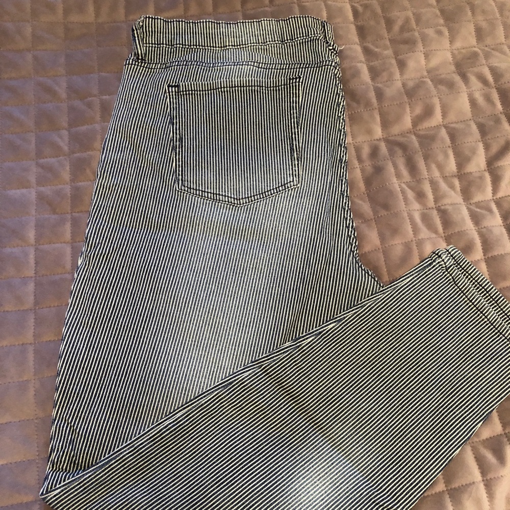 Pin Stripe Gap Jeggings